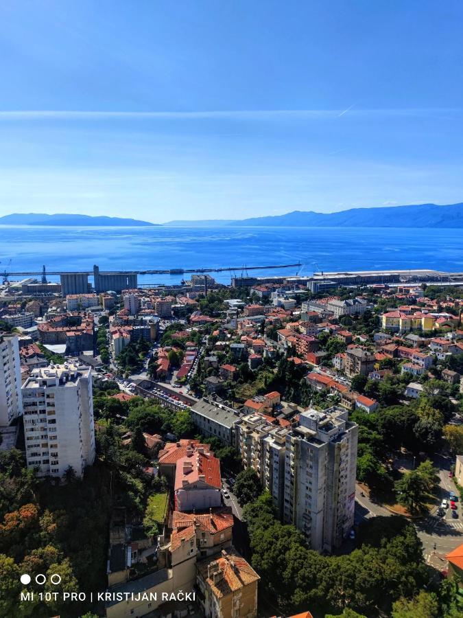Under The Sky Apartment Rijeka Exterior foto
